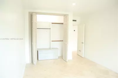 13105 Ixora Ct #112, North Miami, FL 33181 - Photo 11