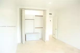 13105 Ixora Ct, North Miami, FL 33181 - Photo 11