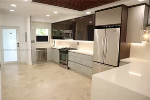13105 Ixora Ct, North Miami, FL 33181 - Photo 3