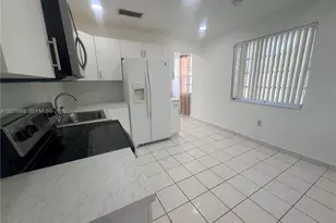 3821 SW 89th Ct, Miami, FL 33165 - Photo 7