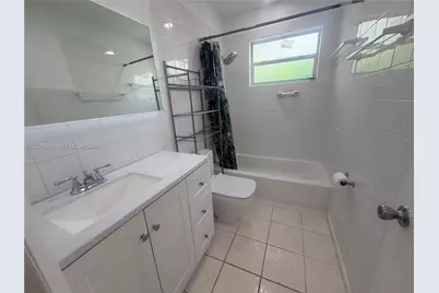 3821 SW 89th Ct #Front, Miami, FL 33165 - Photo 13