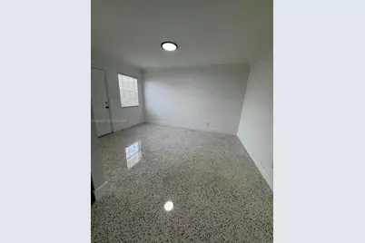 2725 SW 25th St #3, Miami, FL 33133 - Photo 3