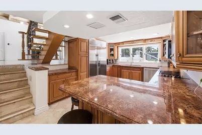 2613 Tortugas Ln, Fort Lauderdale, FL 33312 - Photo 27