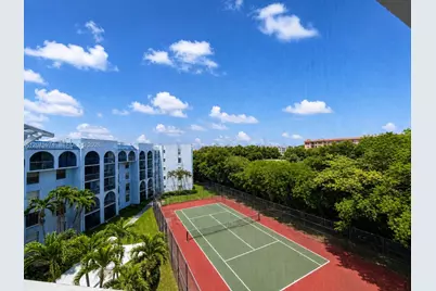 9440 Fontainebleau Blvd #515, Miami, FL 33172 - Photo 13
