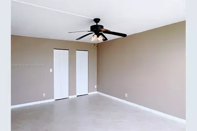 800 Parkview Dr #909, Hallandale Beach, FL 33009 - Photo 21