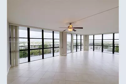 800 Parkview Dr #909, Hallandale Beach, FL 33009 - Photo 3