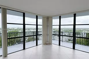 800 Parkview Dr, Hallandale Beach, FL 33009 - Photo 5