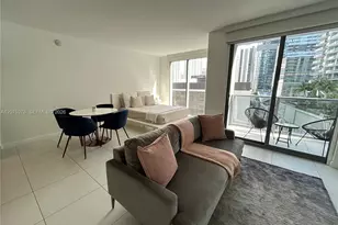31 SE 6th St, Miami, FL 33131 - Photo 15