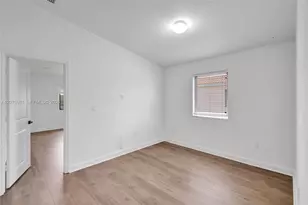 465 NE 194th Terrace, Miami, FL 33179 - Photo 21
