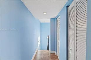 10450 SW 154th Ct, Miami, FL 33196 - Photo 13