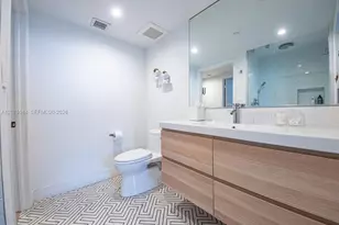 11113 Biscayne Blvd, Miami, FL 33181 - Photo 7
