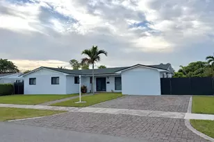 14072 SW 80th St, Miami, FL 33183 - Photo 1