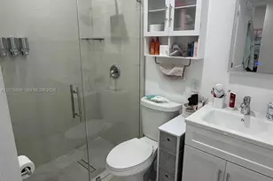 14072 SW 80th St, Miami, FL 33183 - Photo 9