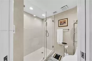 3530 Mystic Pointe Dr, Aventura, FL 33180 - Photo 25