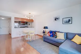 1800 N Bayshore Dr, Miami, FL 33132 - Photo 3
