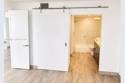 2333 Brickell Ave. #2309, Miami, FL 33129 - Photo 5