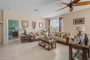 527 SE 31st Ave, Homestead, FL 33033 - Photo 9