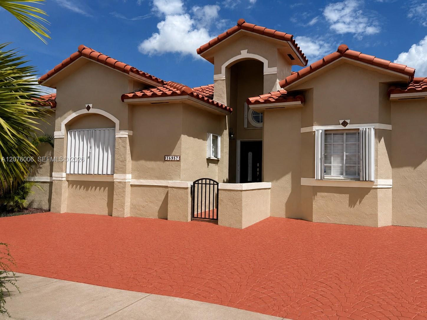 15957 SW 54th Terrace - 15957 SW 54th Terrace, Miami, FL 33185 Luxury Property | Jose Angel Pina
