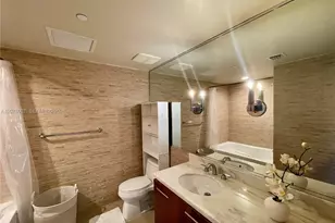 50 Biscayne Blvd, Miami, FL 33132 - Photo 25