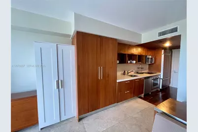 50 Biscayne Blvd #505, Miami, FL 33132 - Photo 13