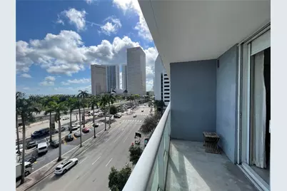 50 Biscayne Blvd #505, Miami, FL 33132 - Photo 3