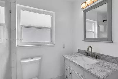 257 NW 79th Ave, Margate, FL 33063 - Photo 25