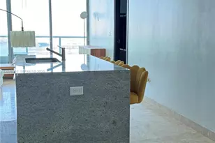 900 Biscayne Blvd, Miami, FL 33132 - Photo 9