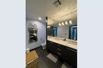 900 Biscayne Blvd #2604, Miami, FL 33132 - Photo 47