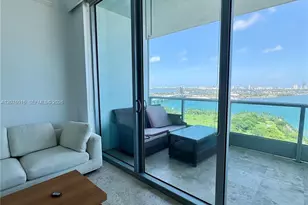 900 Biscayne Blvd, Miami, FL 33132 - Photo 7