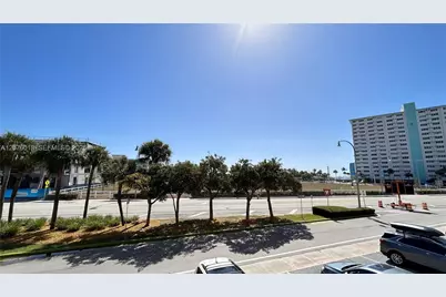 4117 Bougainvilla Dr #210, Lauderdale by the Sea, FL 33308 - Photo 33