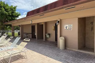 2951 NW 46th Ave, Lauderdale Lakes, FL 33313 - Photo 23