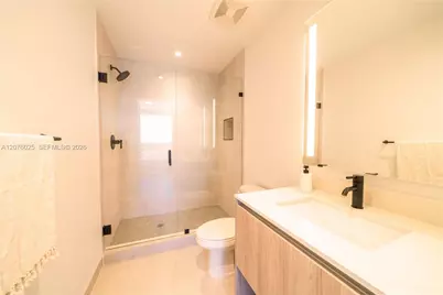 176 NW 25th St #550, Miami, FL 33127 - Photo 7