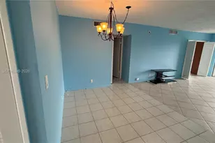 2751 N Palm Aire Dr, Pompano Beach, FL 33069 - Photo 5