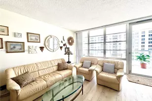 230 174th St, Sunny Isles Beach, FL 33160 - Photo 9