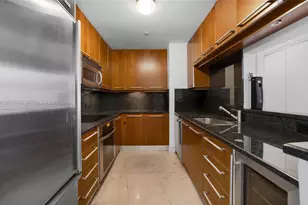 901 Brickell Key Blvd, Miami, FL 33131 - Photo 11