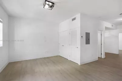 624 Santander Ave #1, Coral Gables, FL 33134 - Photo 5