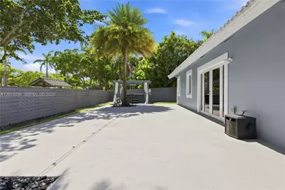 9430 SW 215th Ln, Cutler Bay, FL 33189 - Photo 47
