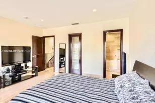 3864 NE 167th St, North Miami Beach, FL 33160 - Photo 19
