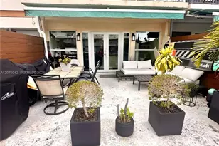 3864 NE 167th St, North Miami Beach, FL 33160 - Photo 25