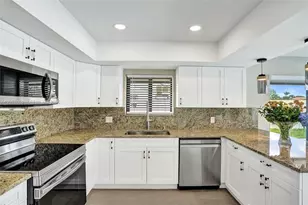 303 SW 28th Ave, Delray Beach, FL 33445 - Photo 15