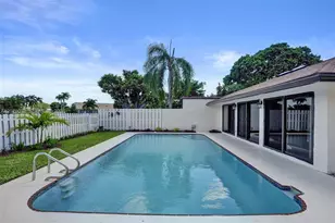 303 SW 28th Ave, Delray Beach, FL 33445 - Photo 7