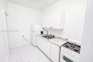500 E 54th St, Hialeah, FL 33013 - Photo 3