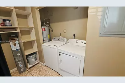 230 NW 7th Ave, Dania Beach, FL 33004 - Photo 21