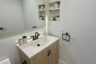 800 N Miami Ave, Miami, FL 33136 - Photo 13
