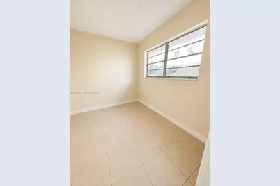 1711 NE 56th St #5, Fort Lauderdale, FL 33334 - Photo 5