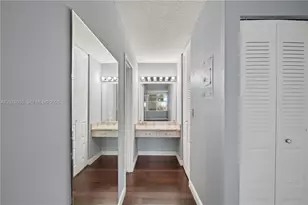 301 174th St, Sunny Isles Beach, FL 33160 - Photo 19
