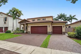 633 SE 35th Ter, Homestead, FL 33033 - Photo 1