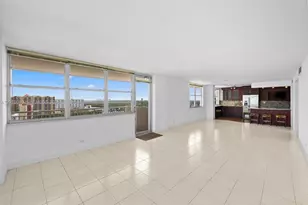 250 174th St, Sunny Isles Beach, FL 33160 - Photo 39
