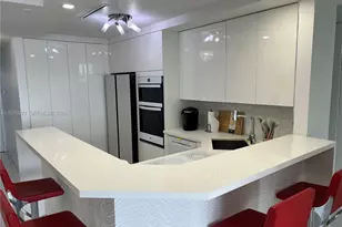 1717 N Bayshore Dr, Miami, FL 33132 - Photo 39