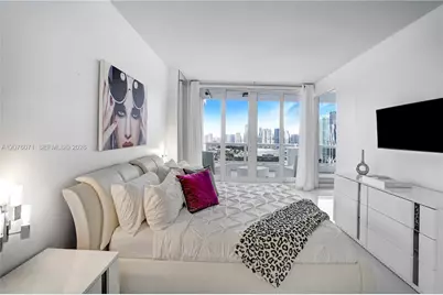 1717 N Bayshore Dr #A-4242, Miami, FL 33132 - Photo 9